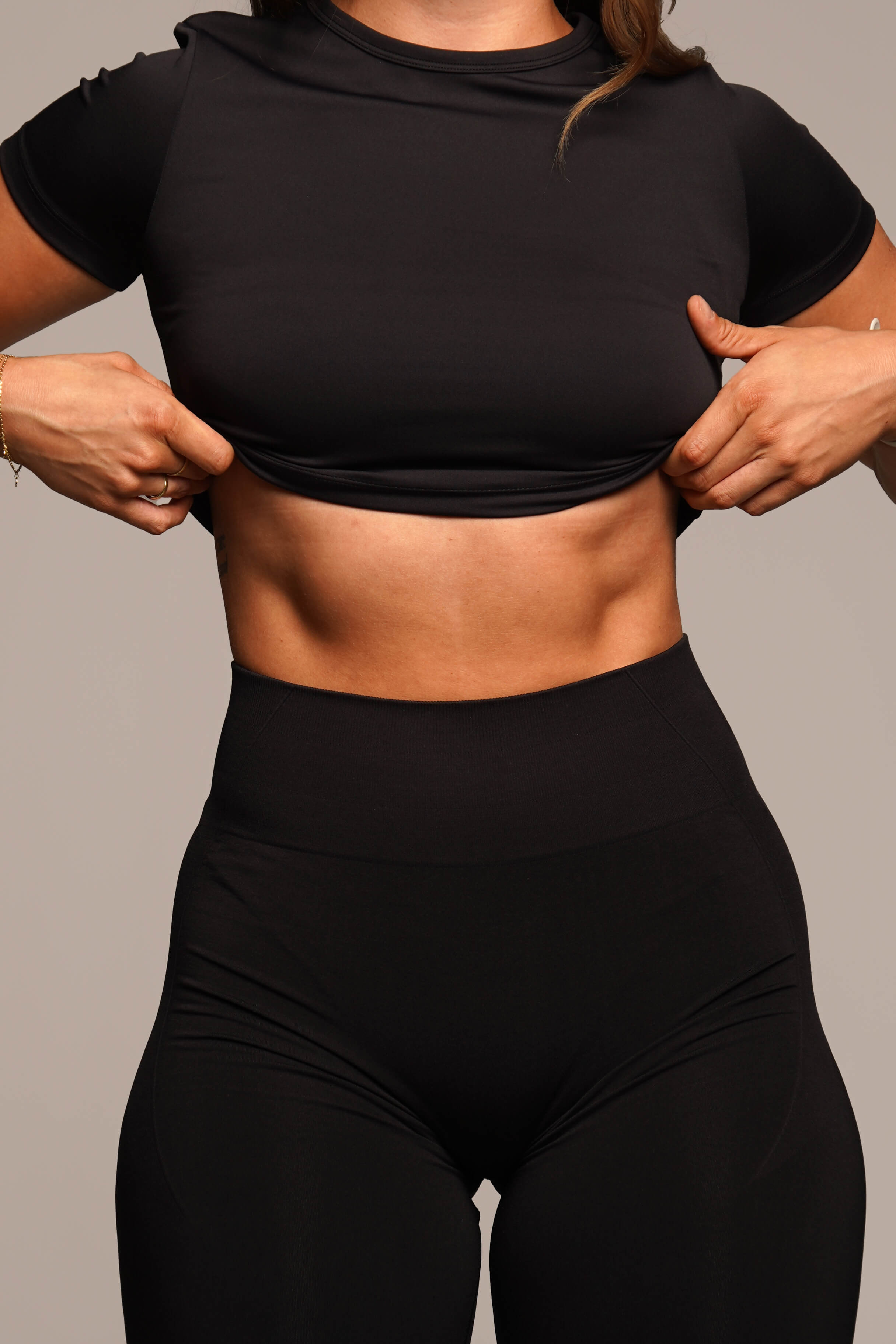 EVERYDAY ACTIVE TEE main