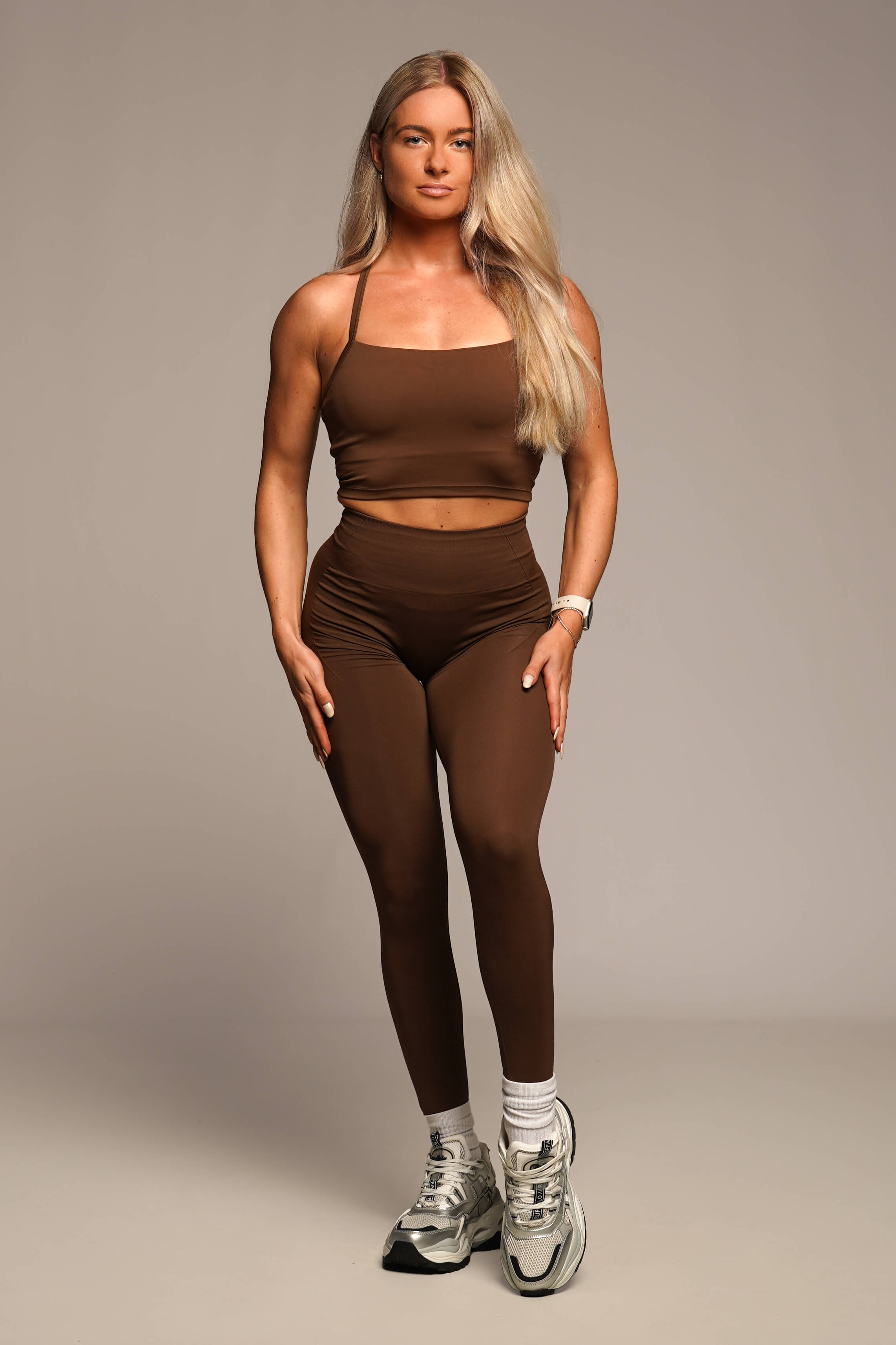 IMPACT SUPPORT BRA back